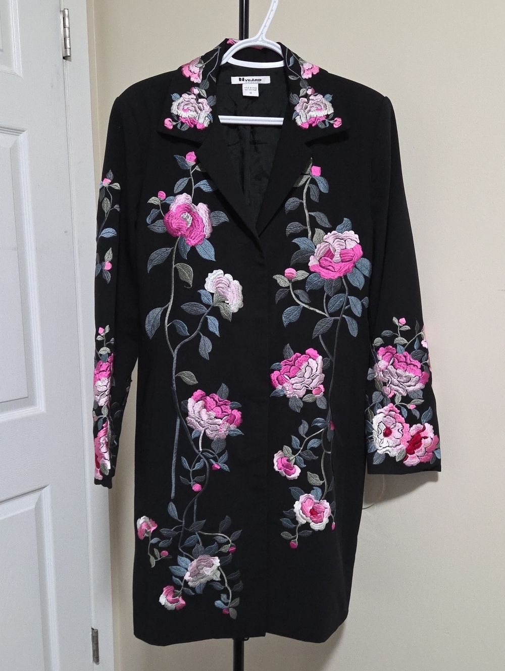 Nygard Collection Black Floral Long Robe with Pink Rose Accents